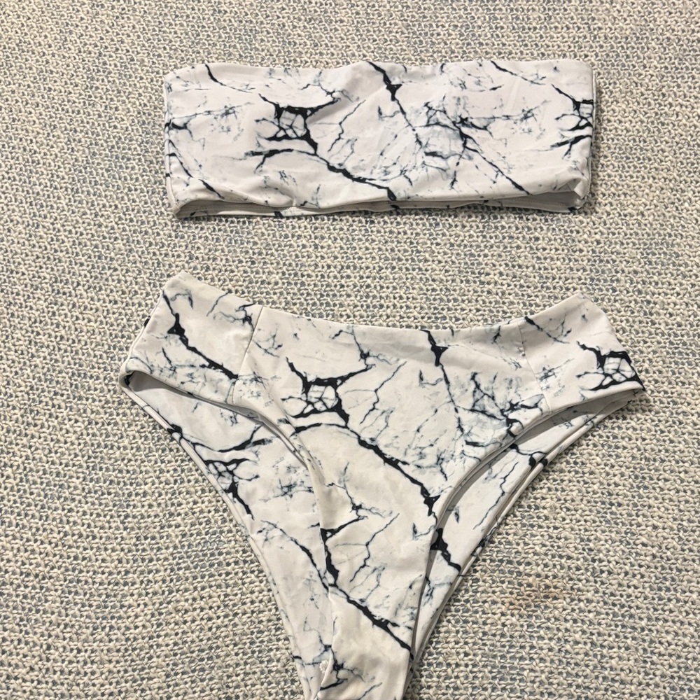 Zaful Black and White Marble Bikini